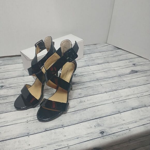 Chinese Laundry SZ 7M Strappy Patent Leather Womens Highlight Heels - Picture 12 of 12